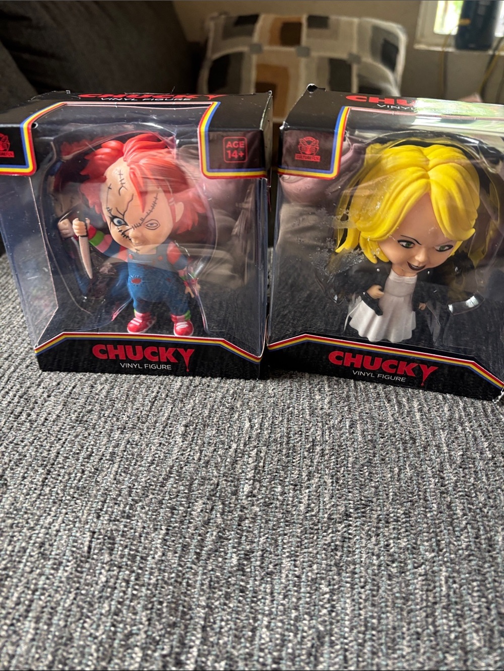 Chucky Vinyl Figure Duo – Red & Yellow Hair Collectible Set